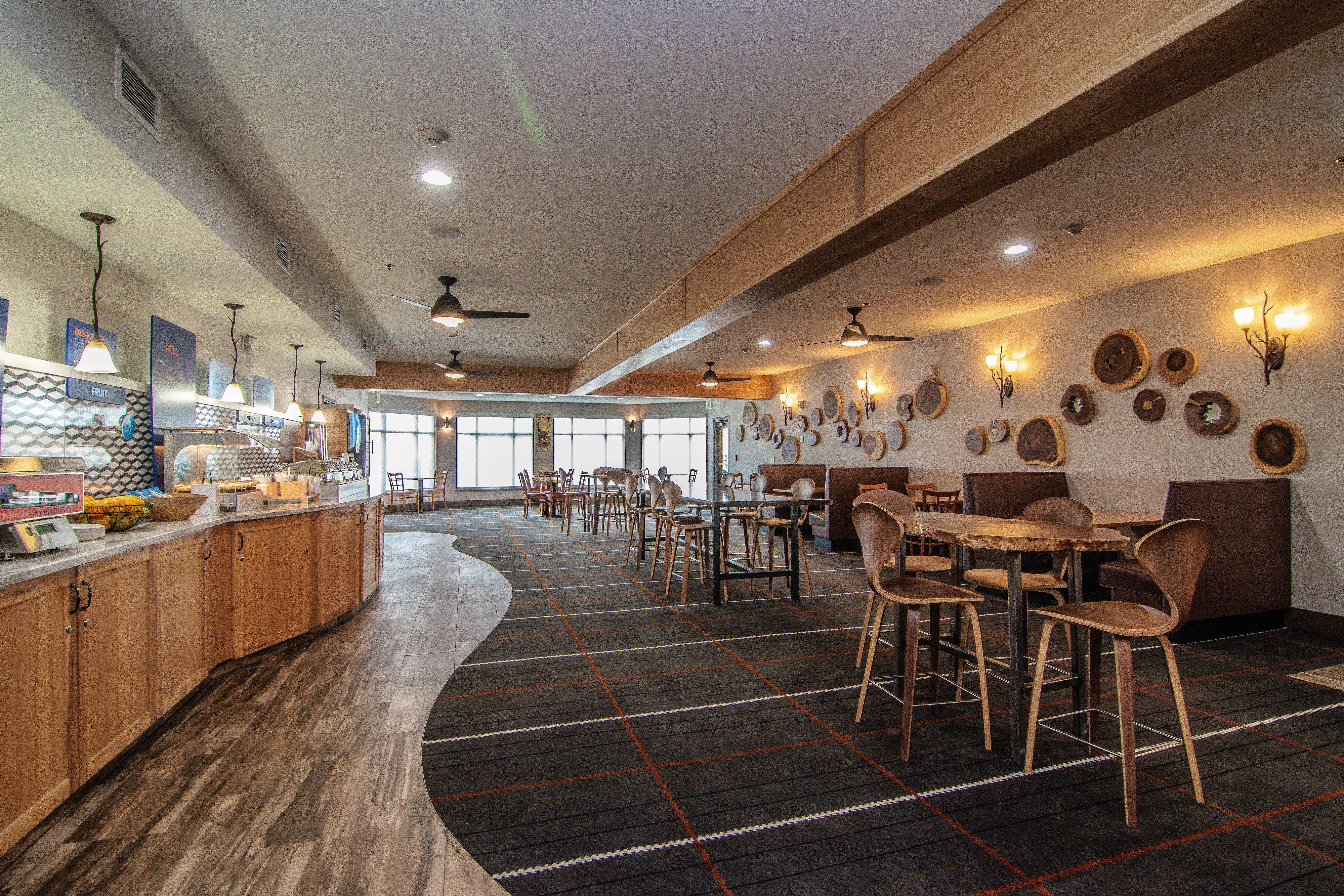 Holiday Inn Express Hotel & Suites Kalispell By Ihg Eksteriør billede